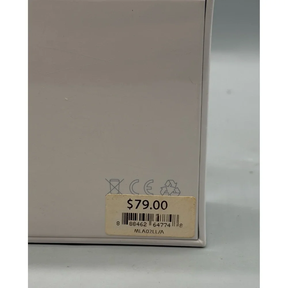 Apple Magic Mouse 2 Wireless Mouse - Silver (MLA02LL/A) - Sealed